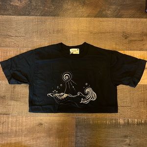 Her waves tshirt
